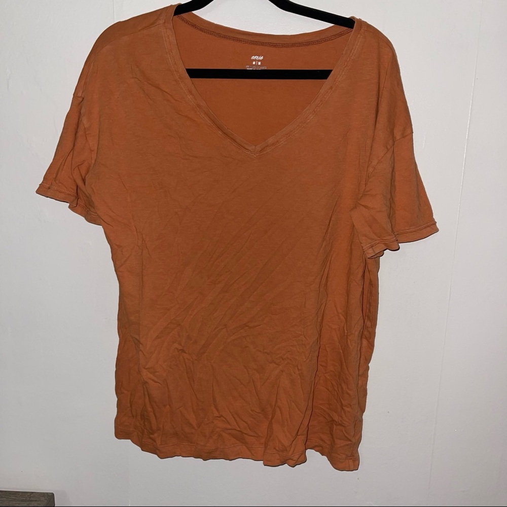 Aerie VNeck tee